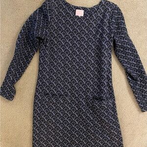 Elegant Black and Gray Patterned Dress